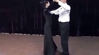 快三步交谊舞视频,轻松掌握快三步交谊舞舞步与技巧